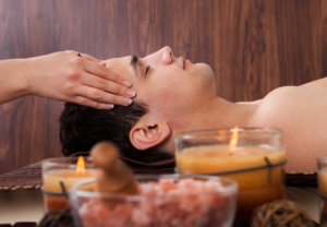 Gesichtsmassage